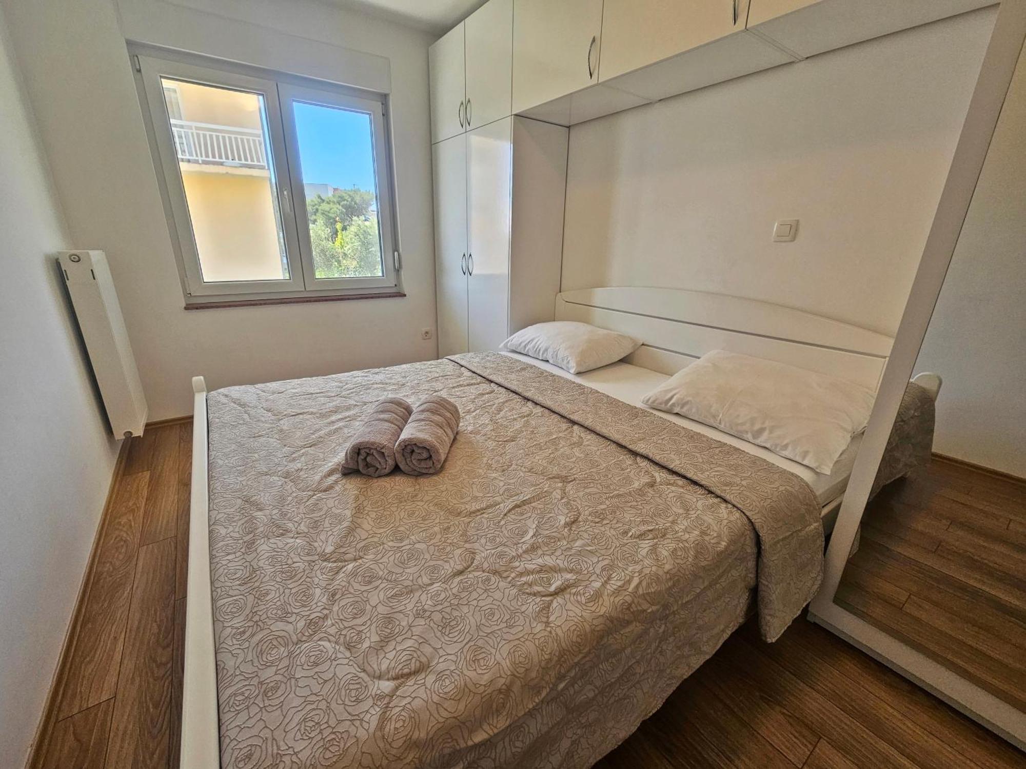 Apartment Podstrana Holiday *
