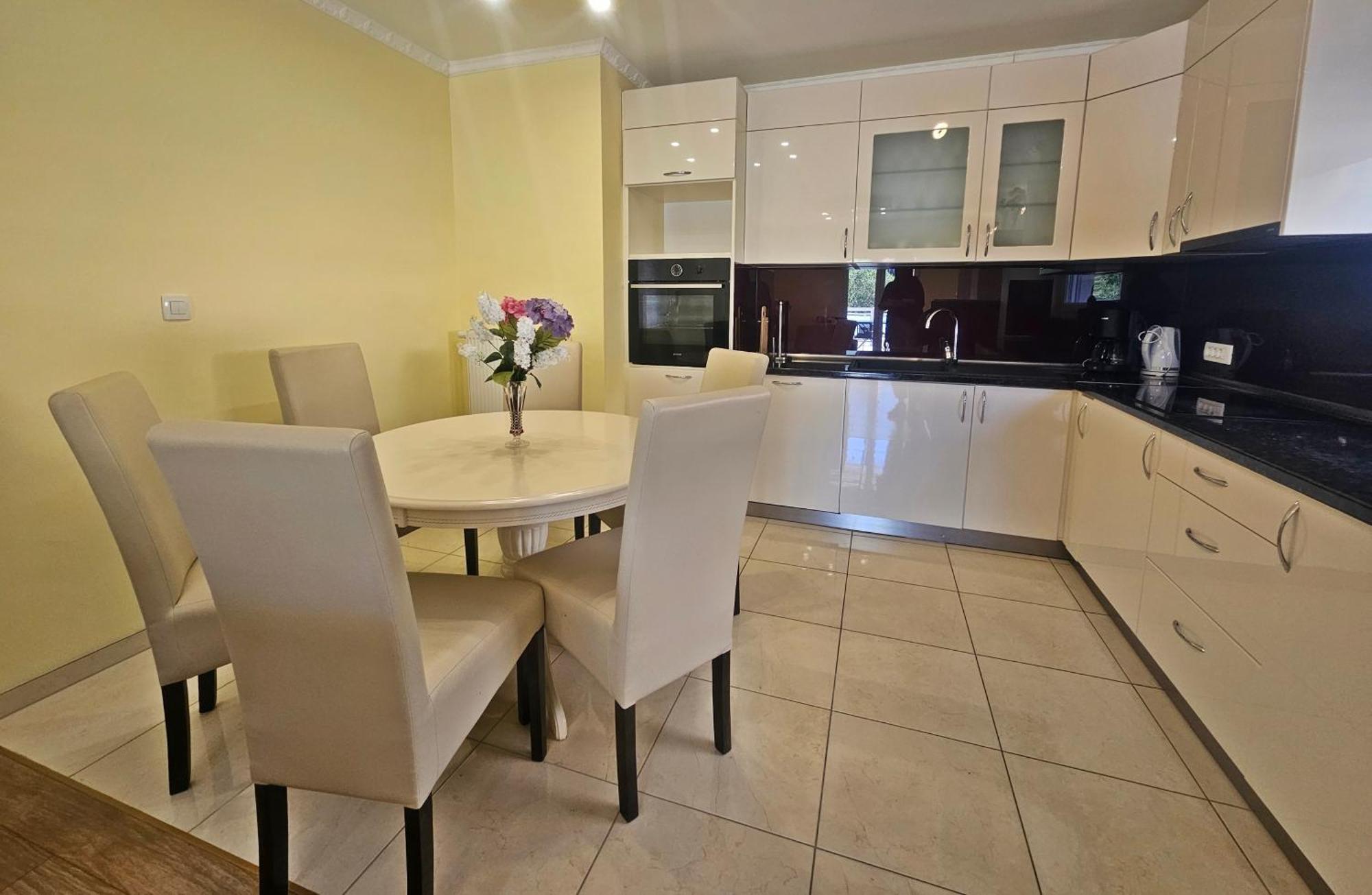 Podstrana Holiday Apartment