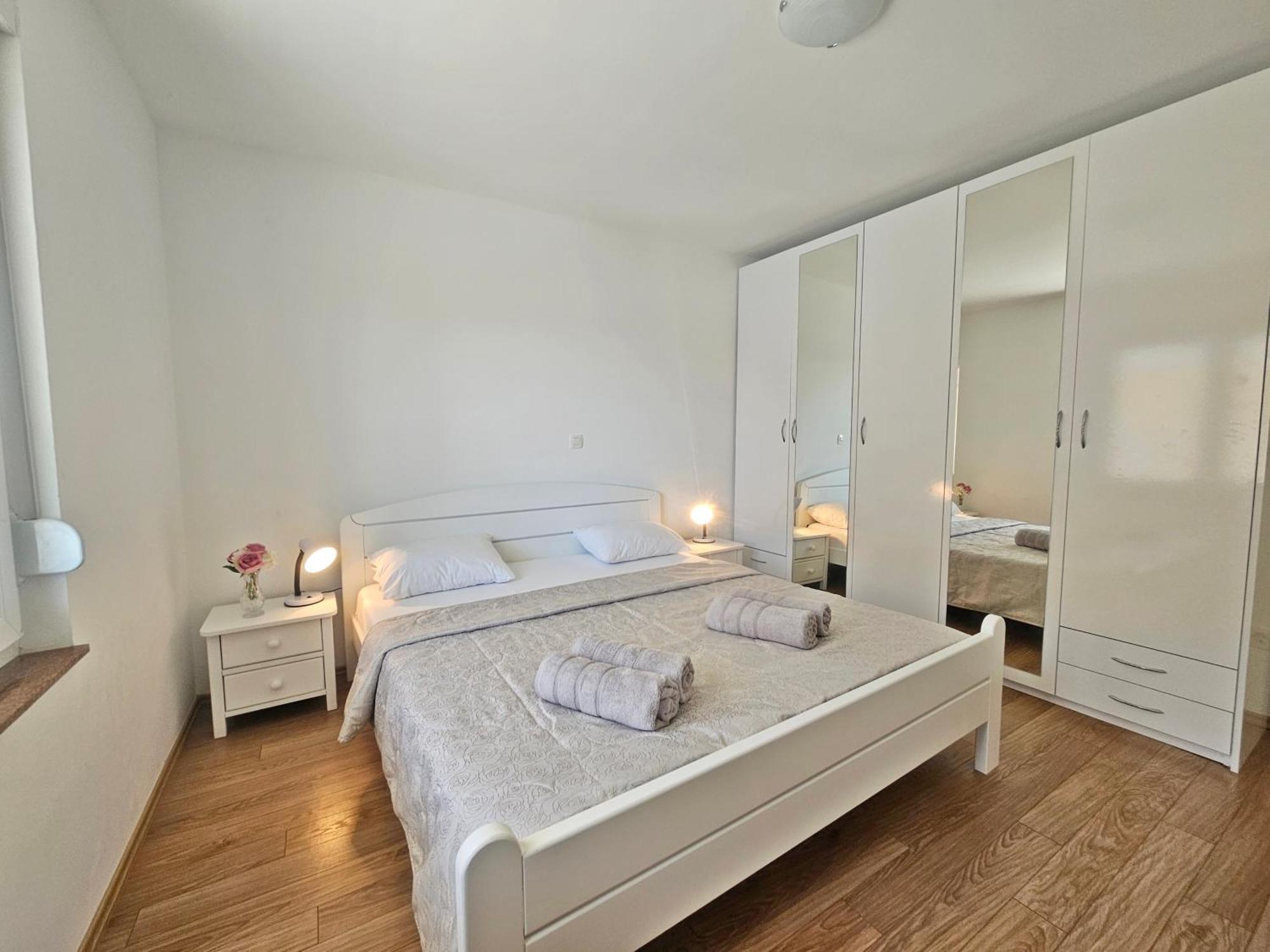 Podstrana Holiday Apartment *
