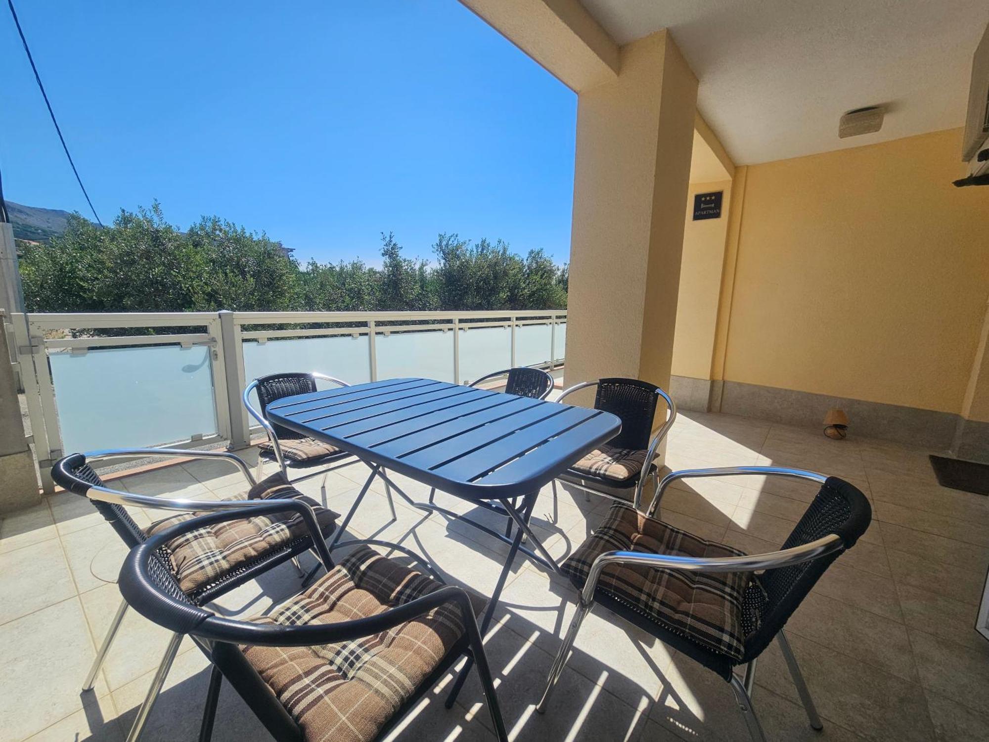 Podstrana Holiday Apartment *
